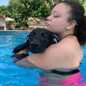 Meet your Posher, Carson